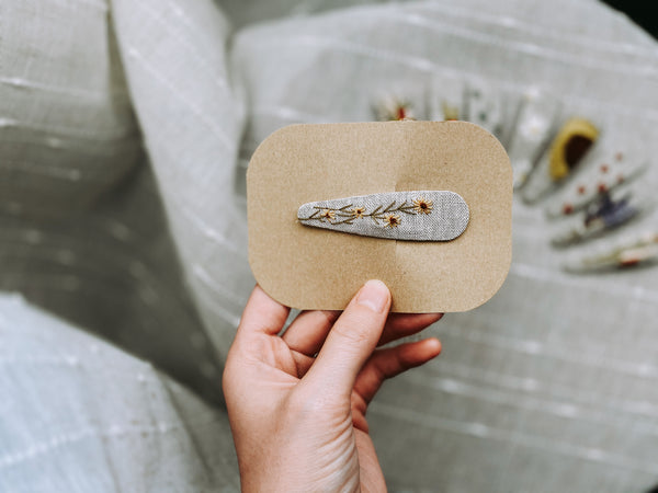 Yellow Wild Flower Mama Snap Clip