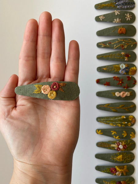 Floral Bunch Mama Snap Clip
