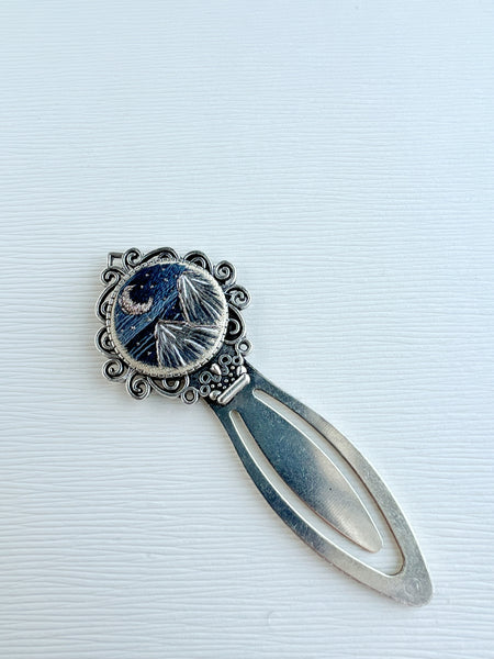 Vintage Style Embroidered Bookmark