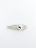 White & Blue Bloom Mama Snap Clip